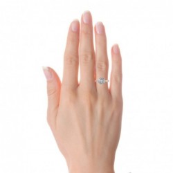 Scarlett - pierścionek z diamentami białe złoto na palcu